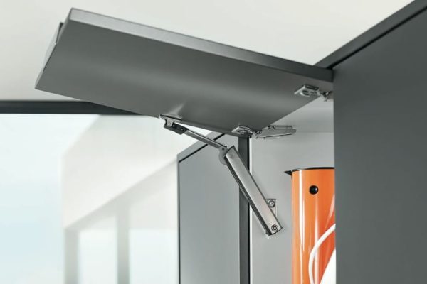 Blum_KLA0520_AA_FOT_FO_BAU_-SALL_-AOF4_-V1_StageImageLarge Blum_KLA0520_AA_FOT_FO_BAU_-SALL_-AOF4_-V1_StageImageLarge